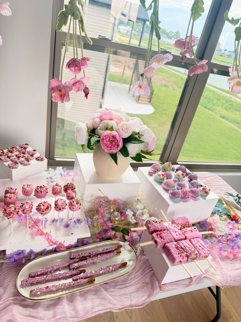 Pink dessert bar table