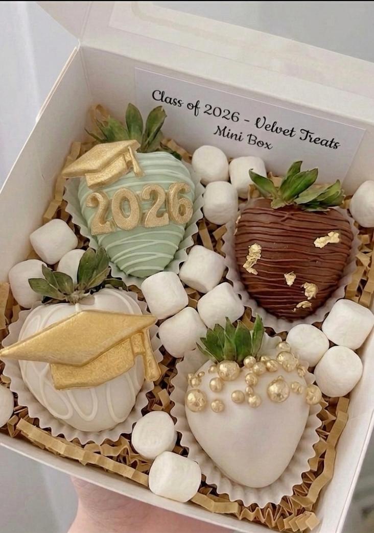 Velvet Treats img_grad2